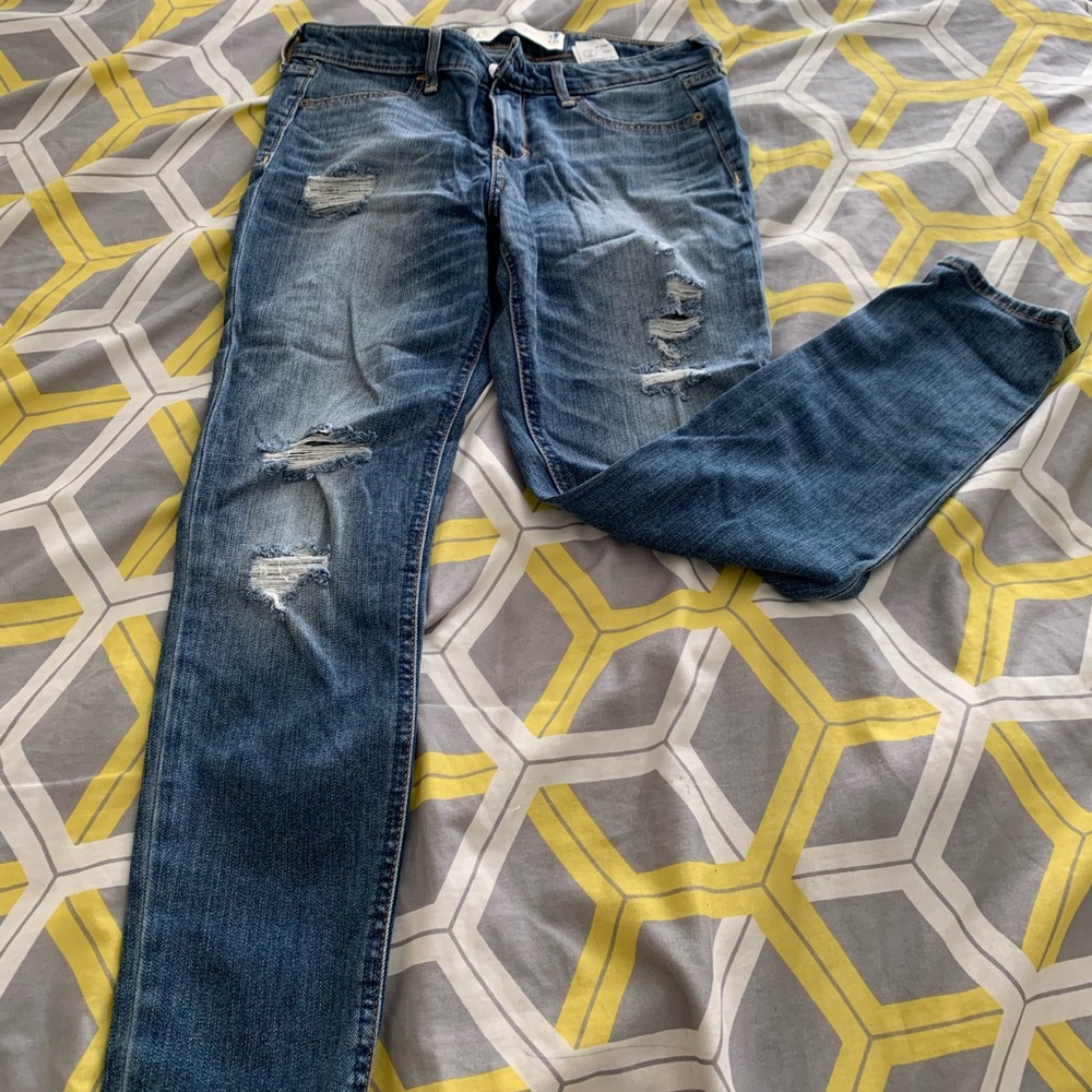 Like new! Abercrombie & Fitch skinny Jeans